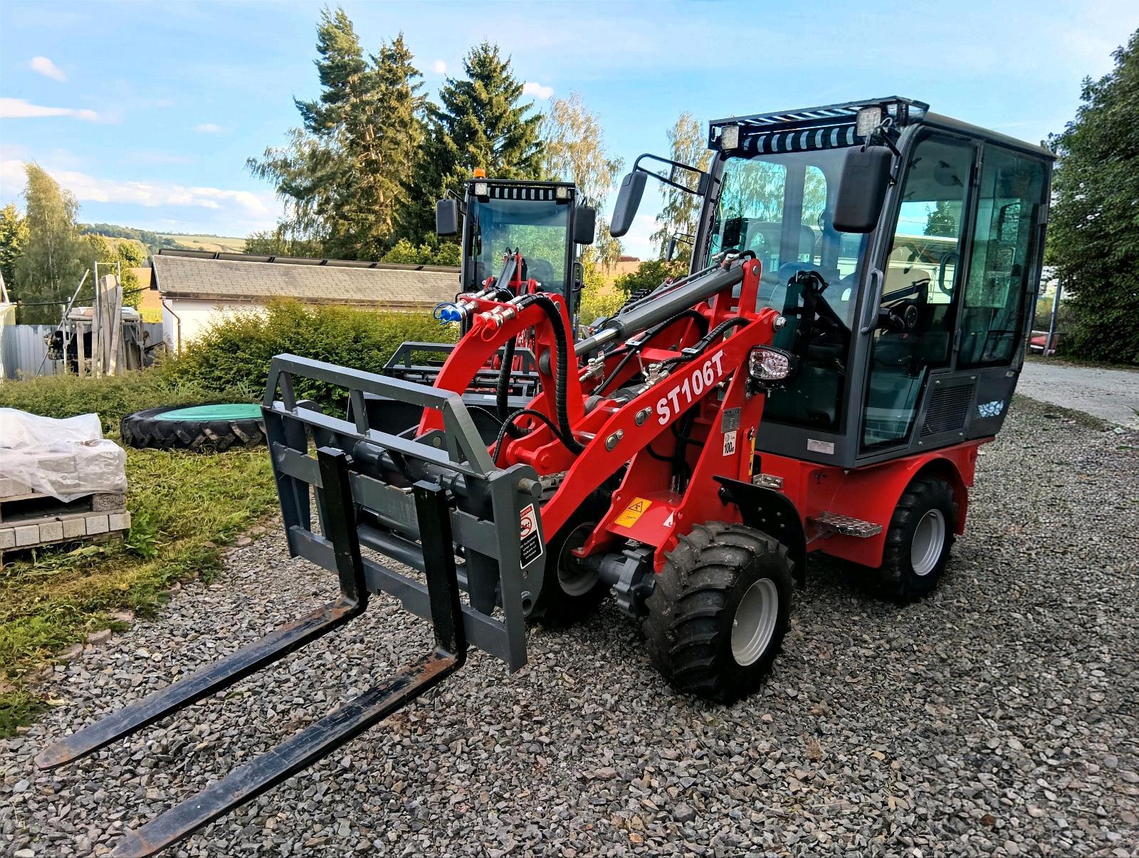Hoflader ER06 mit Kabine bei Vextor-Baumaschinen